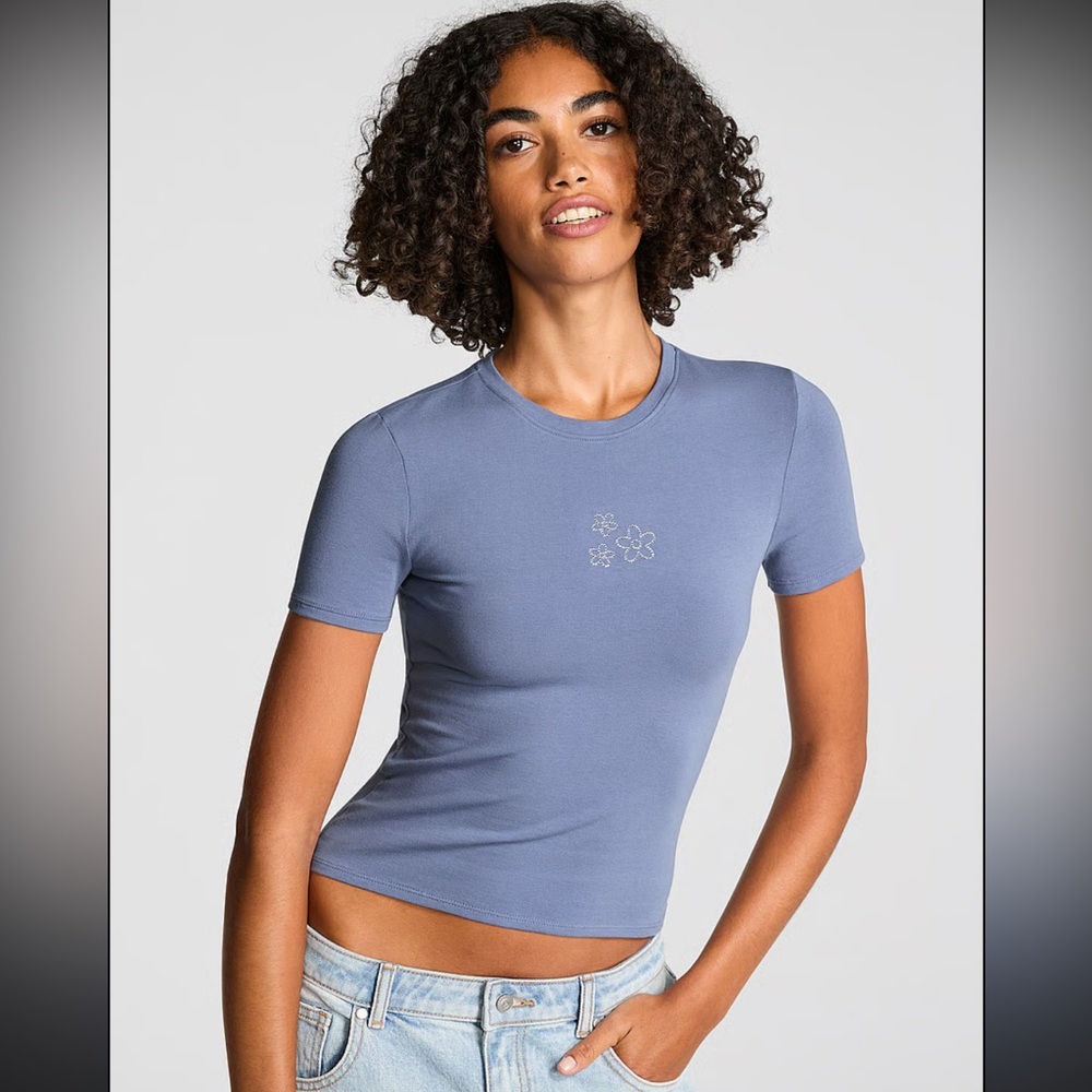 Victoria's Secret Lavender Short Sleeve Tee